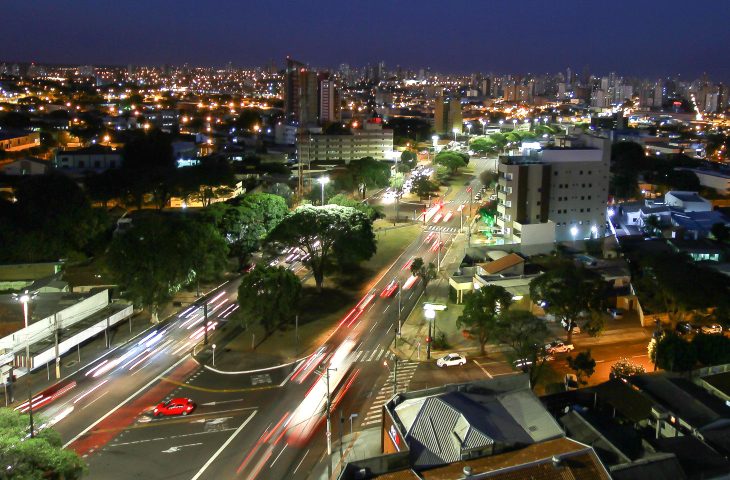 Foto: Saul Schramm / Imagens: reprodução CMLE