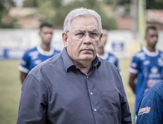 Estevão Petrallás acompanha jogos do Campeonato Estadual e agradece apoio da imprensa