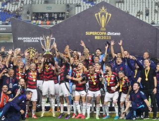 Supercopa Rei: estádio lotado, premiação recorde e Flamengo campeão