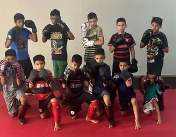 Aulas de Kick Boxing é destaque no Projeto Atitude Social